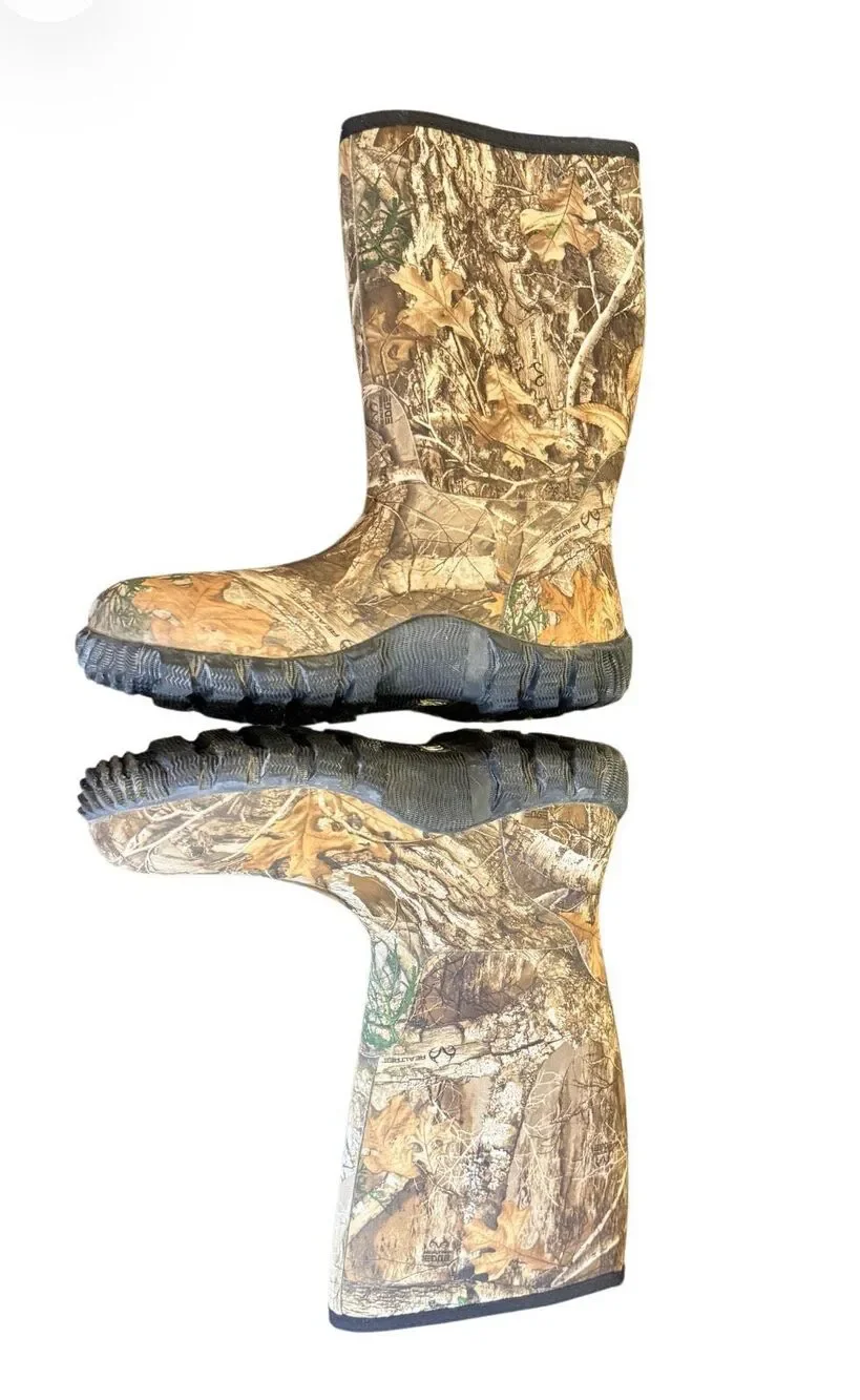 Magellan Outdoors Camo Rubber Boots Sz.11 Hunting Heavy-Duty Outdoors